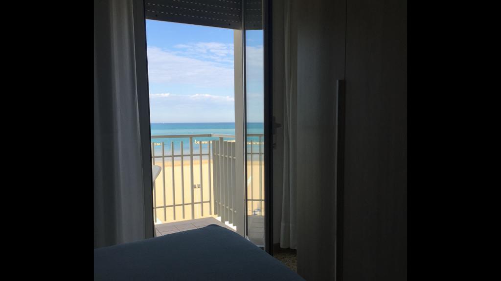 Hotel Mareblu セニガッリア エクステリア 写真